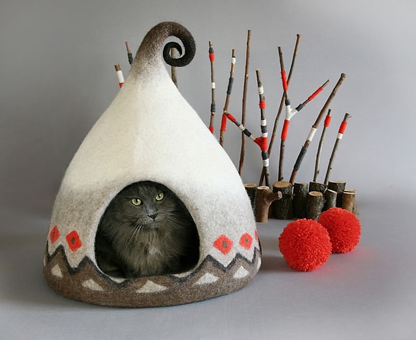 7. По словам Юли, процесс всегда очень трудоёмок, а результат непредсказуем, но то чувство, которое дает ей это творчество, стоит всех усилий