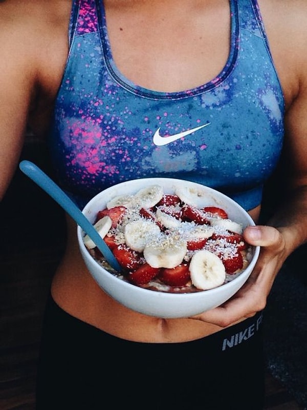 9. Питайтесь правильно - это важно.