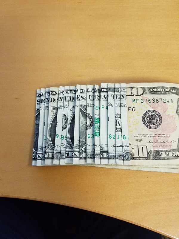 13. Я собиралась начать копить деньги, но вдруг... Что это??...