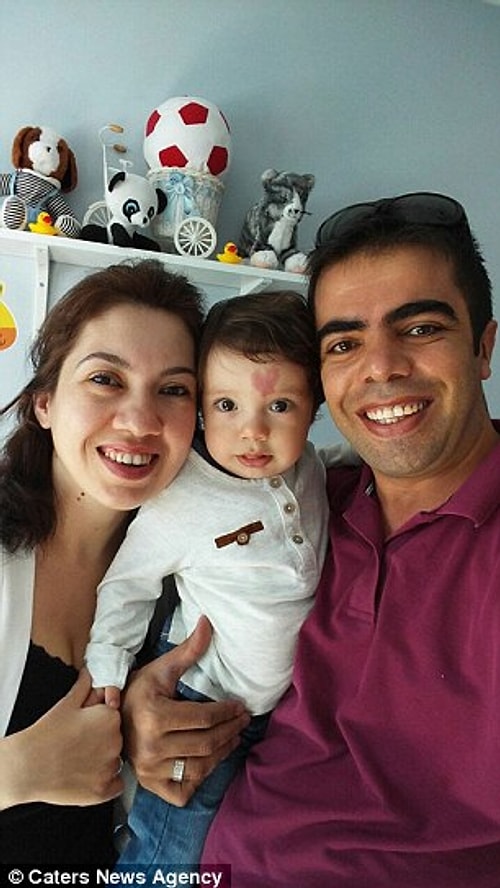 Hemşire, Çınar'ın yüzünü temizlediğinde fark ettiler doğum lekesini.