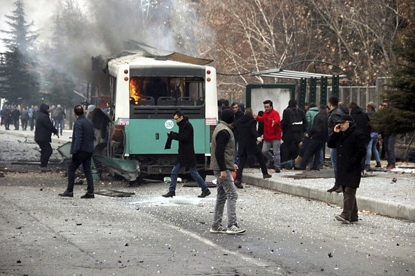 17 Aralık'ta Kayseri'de çarşı iznine çıkan askerlere yapılan saldırıda 14 canımız aramızdan ayrıldı