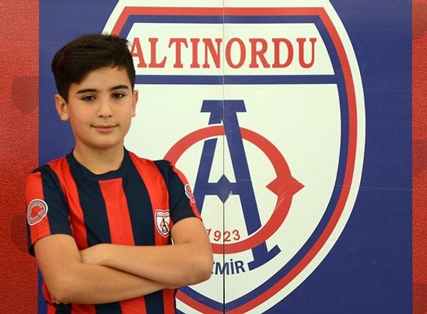 Fethi Sekin'in 11 yaşındaki oğlu Tolunay'ın hayali futbolcu olmak. 2015 yılında Altınordu altyapısına katıldı. Forvet oynuyor.
