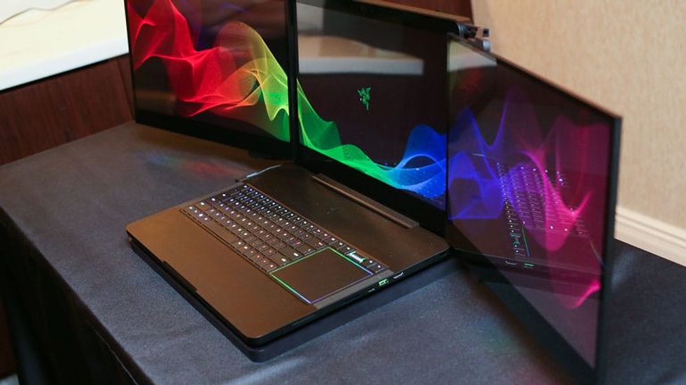 Razer, Oyuncular İçin Dünyanın İlk 3 Ekranlı Dizüstü Bilgisayarını Duyurdu
