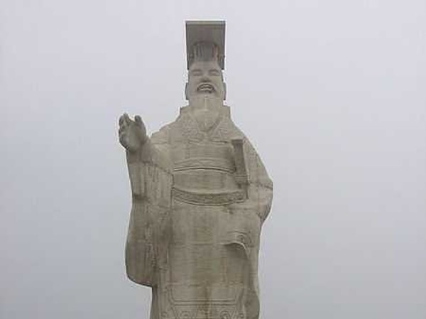 10. Канцлер при династии Цин придумал метод казни с помощью “5 наказаний”, спустя годы он был казнен этим же способом