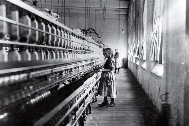 26. Cotton Mill Girl, Lewis Hine, 1908