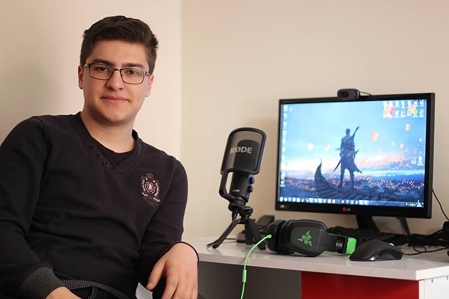 Burak Oyunda