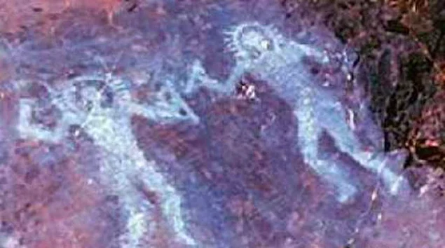Astronota Benzeyen Mağara Resmi