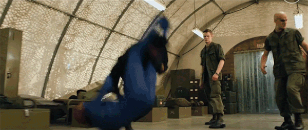 Aksiyon Filmlerindeki Aktrisler Neden Sürekli Aynı Şekilde Dövüşüyor?