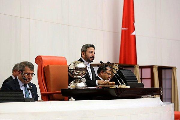 TBMM Başkanı İsmail Kahraman yoğun bakıma kaldırıldığı için Genel Kurul, TBMM Başkanvekili Ahmet Aydın başkanlığında toplandı.