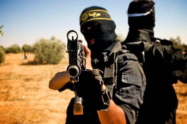 Terör örgütü IŞİD, 29 Kasım'da El Bâb yakınlarında bulunan 2 Türk askerini rehin aldığını iddia etmişti...