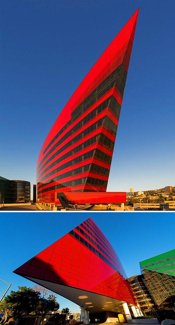 27. Pasifik Tasarım Merkezi, Kırmızı Bina, Hollywood, Kaliforniya, ABD
