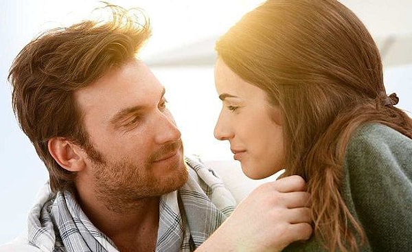 7. Убедите ее, что даже если она не нуждается в вас, вы всегда рядом и готовы ей помочь.