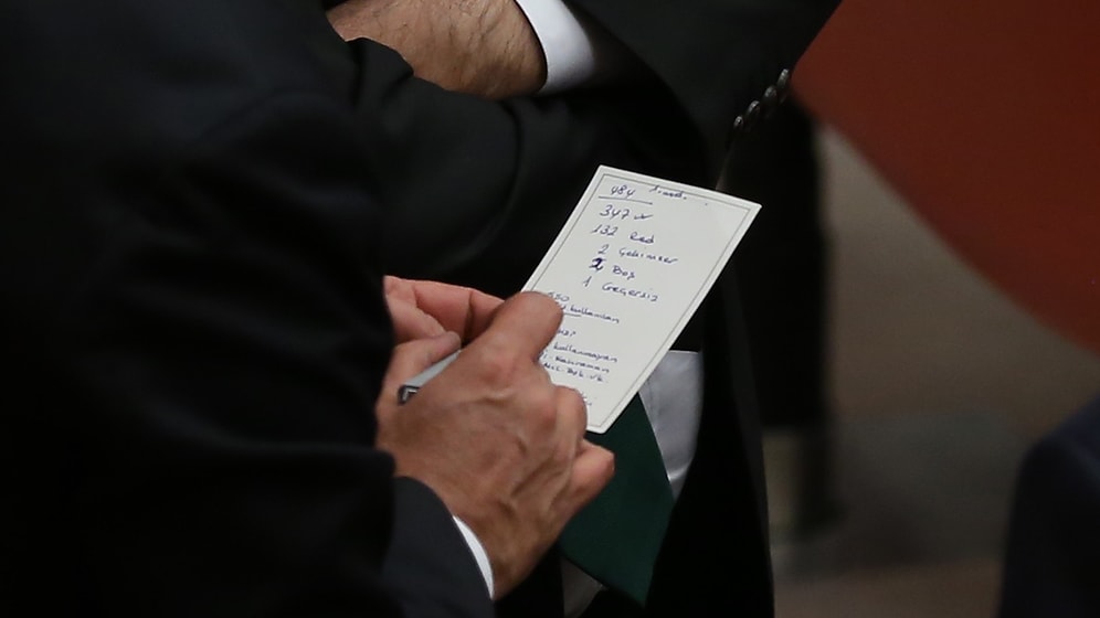 Anayasa Değişikliği Teklifinin İlk İki Maddesi Kabul Edildi, İşte Detaylar...