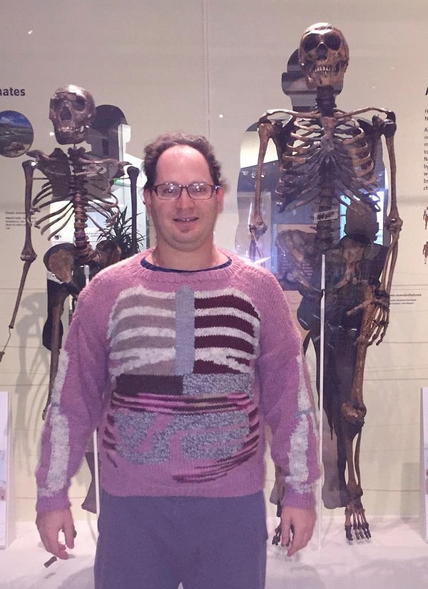 13. Анатомический свитер.