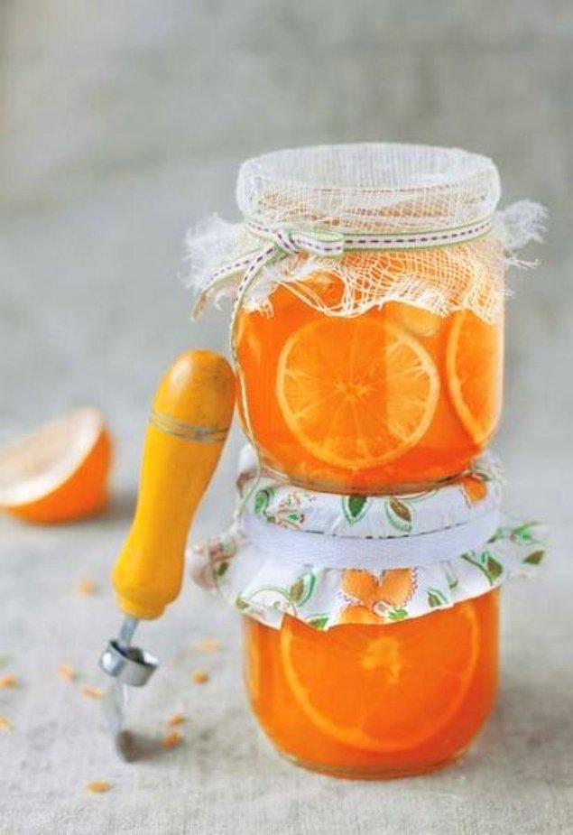 13. Meyve yemeyen insanın bile hayır diyemediği tat; reçel! Peki portakallısını yapmayı denediniz mi?