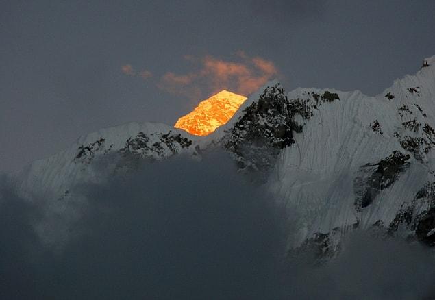 5. The sun’s reflection on Mount Everest