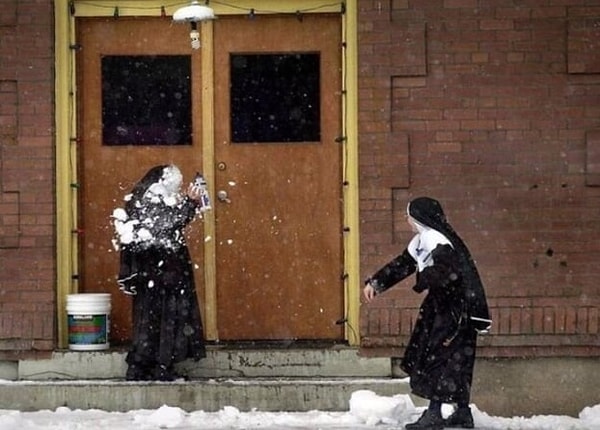 8. Боевые сестры