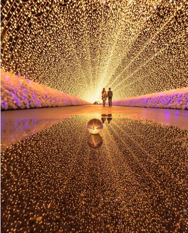 15. Japonya'daki ışık tüneli!