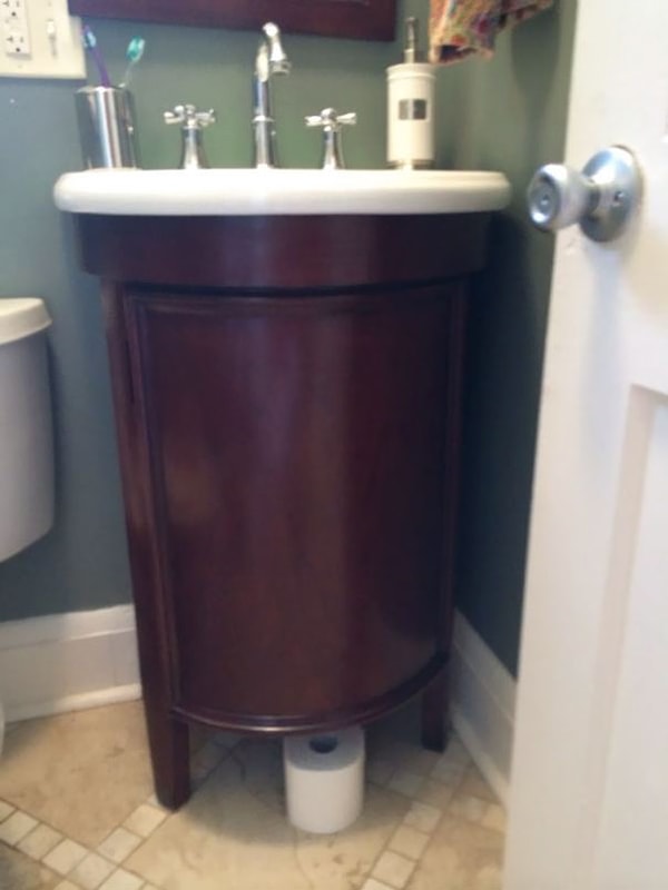 26. "Попросила 6-летнего ребенка положить туалетную бумагу под раковину"