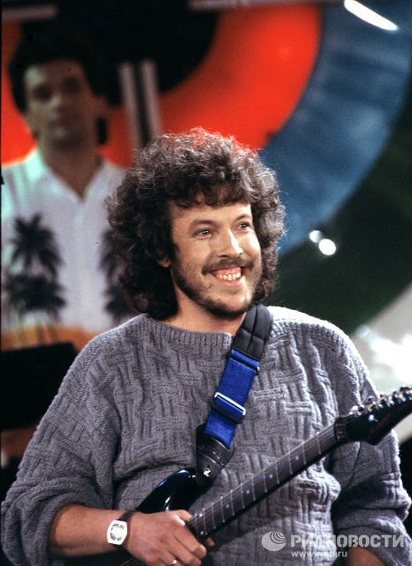 13. Андрей Макаревич