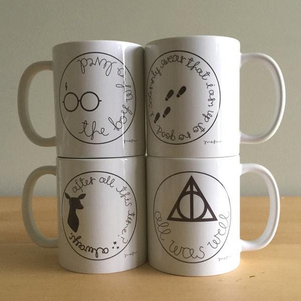 14. Artık sabahları uyanmakta zorluk çekmeyeceksiniz çünkü bu kupalar Hogwarts malı.