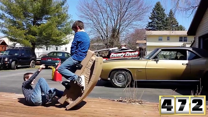 Dünyanın Tüm Acıları Bu Videoda: 600 Saniyede 600 Darbe ile Acıyı Doruklarda Yaşayan İnsanlar