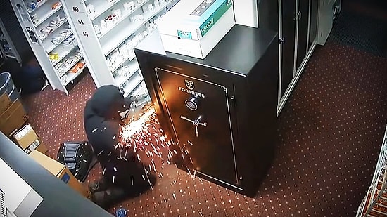 10 самых гениальных ограблений, снятых на камеру