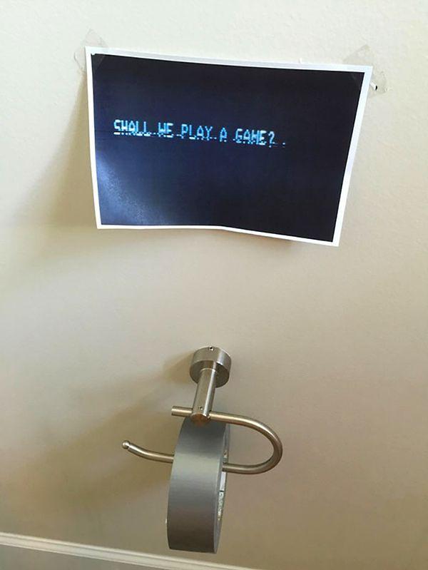 18 Funniest Pranks That Show How Annoying Siblings Can Be!