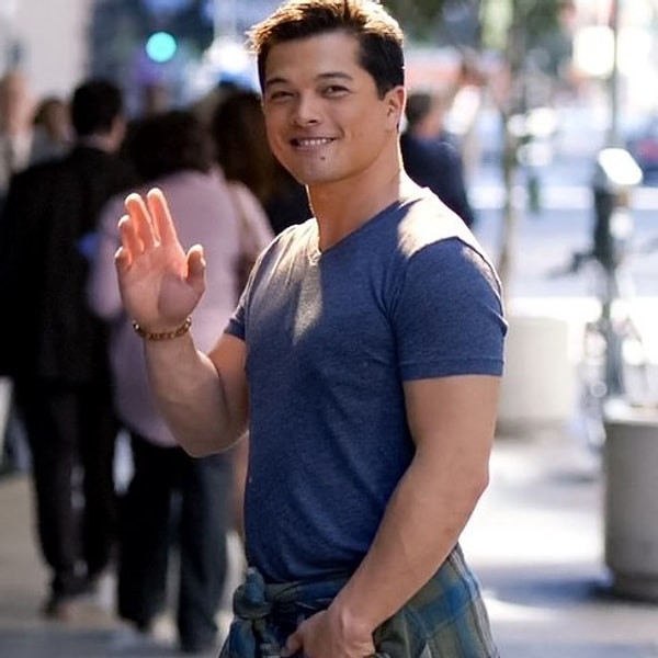 4. Красавчик-филиппинец Винсент Родригес