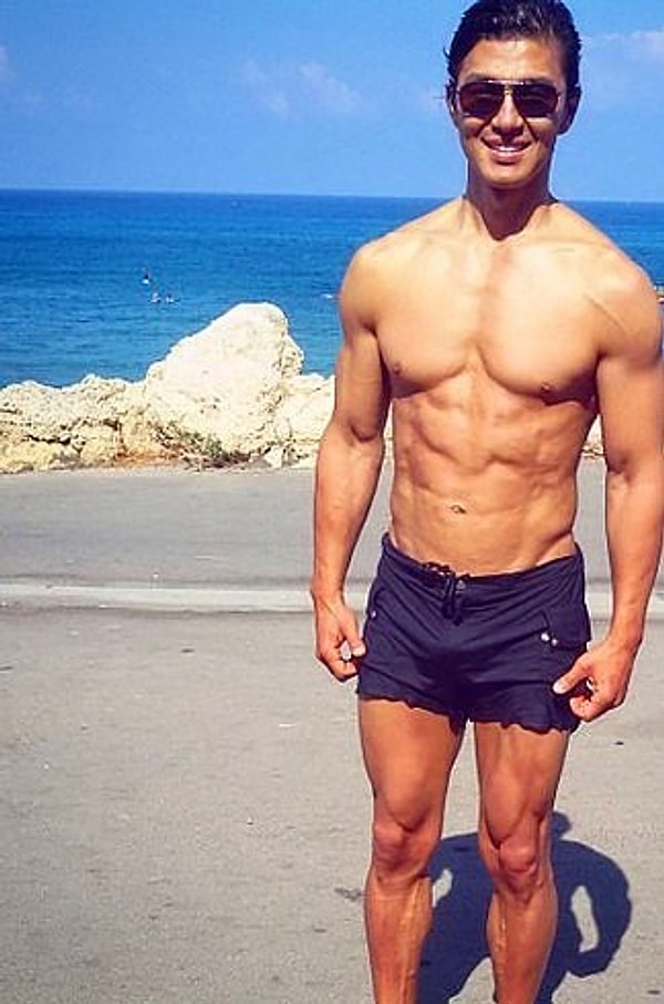 23. Мужественный Рик Юн