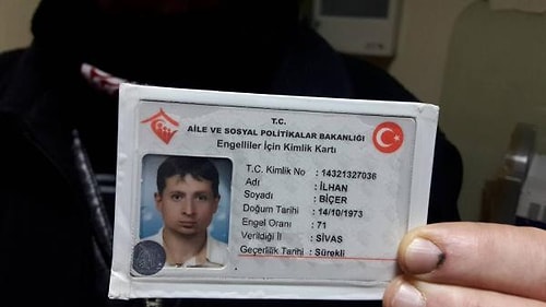 44 yaşındaki işitme ve konuşma engelli İlhan Biçer, TFF 1'inci ligin 16'ıncı haftasında oynanan Sivasspor-Adana Demirspor maçını izledi