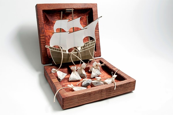 6. Потерян в море чая