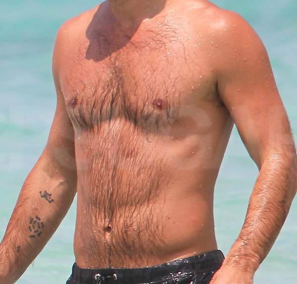 3. Секс-символ или фрик?