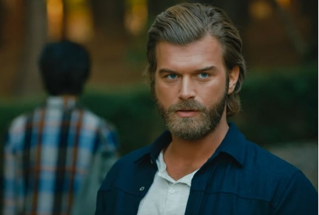 14. Kıvanç Tatlıtuğ