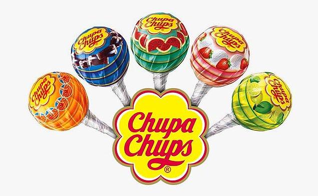 12. Dünyanın en büyük lopipop üreticisi Chupa Chups'un logosunu Dali çizdi.