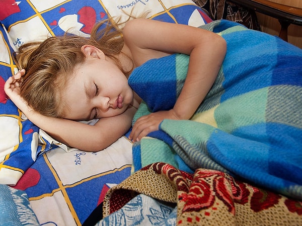 6. Утяжеленные одеяла предоставляют детям «объятия» без участия другого человека.