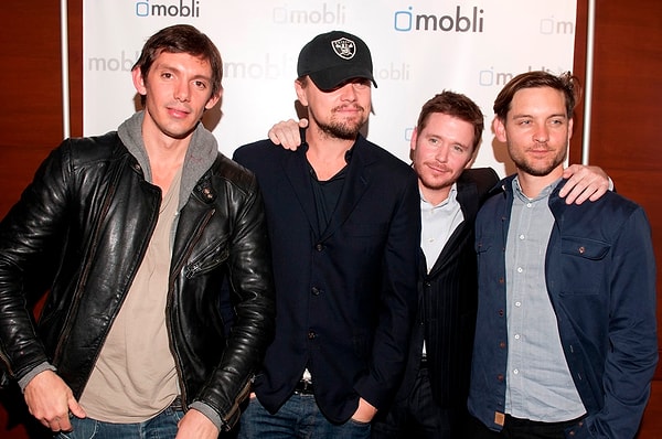 6. Лео был в компании Тоби Магуайра, Лукаса Хааса и Кевина Коннолли. Все они отдыхали в знаменитом в Лос-Анджелесе ночном заведении "Wolf Pack".