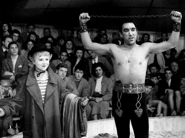 14. Sonsuz Sokaklar (1954)  | IMDb  8.1