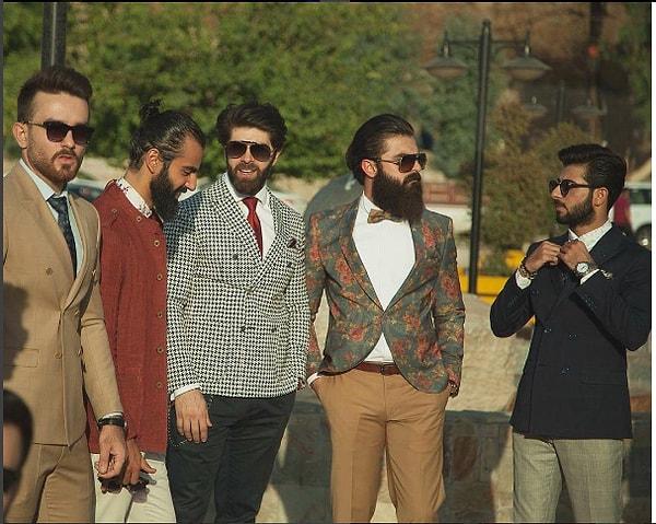 Her ne kadar "hipster" akımı Batı kökenli olsa da "Bay Erbil" grubu, modernite ile bölgenin yerel kültürünü harmanladıklarını belirtiyor.