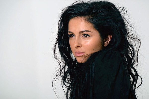 1. Нюша старается не афишировать свою личную жизнь в соцсетях.