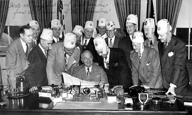 The group adopted a Middle Eastern theme and soon established Temples. The first Temple established was the Mecca Temple established at the New York City Masonic Hall.