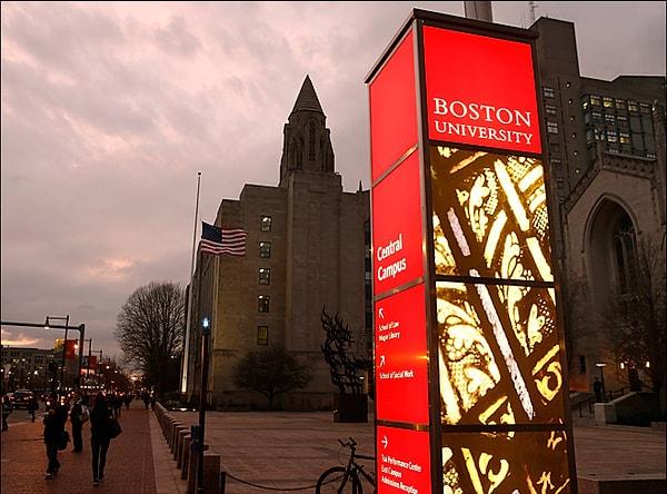 10. Amerika - Boston University