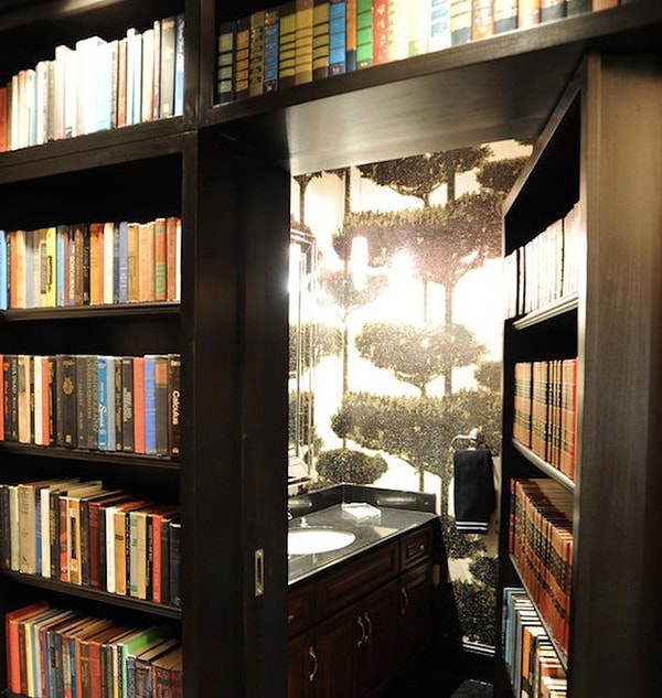 7. Читать в ванной комнате? А почему бы и нет!