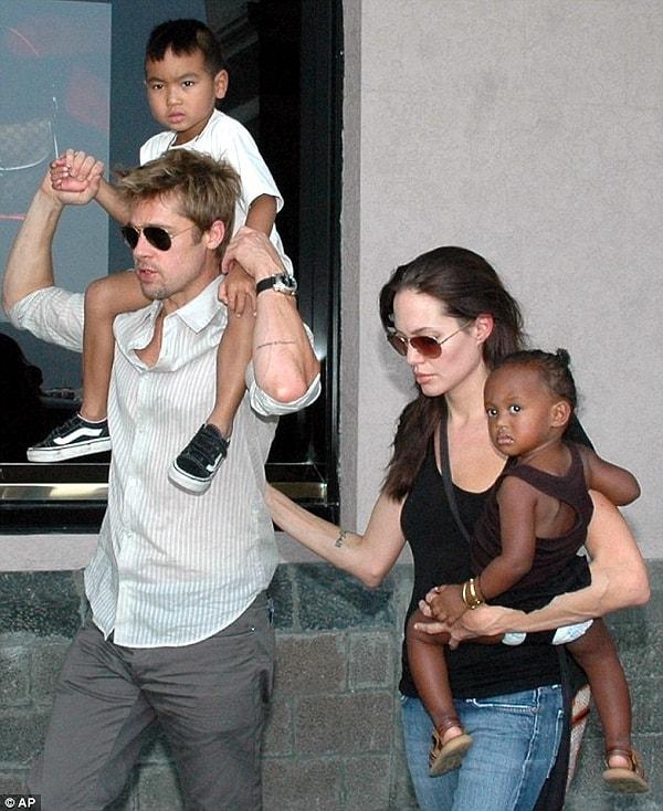 Angelina ilk 2002 yılında Kamboçya'dan oğlu Maddox'u evlat edinmişti daha sonra 2005'te ise Zahara'yı.