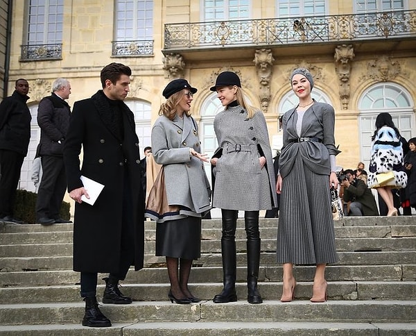 10. По всей видимости, редакция уже поняла свою ошибку.