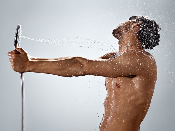 3. Пение в душе является прекрасным анти-депрессантом.