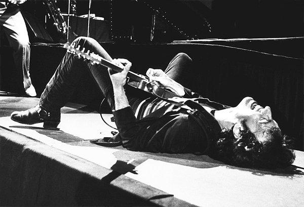 13. LA Hatıra Amfitiyatrosu'nda Bruce Springsteen. Los Angeles, 1978
