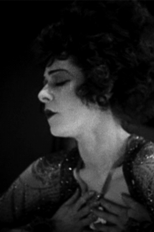 Alla Nazimova (1879–1945)