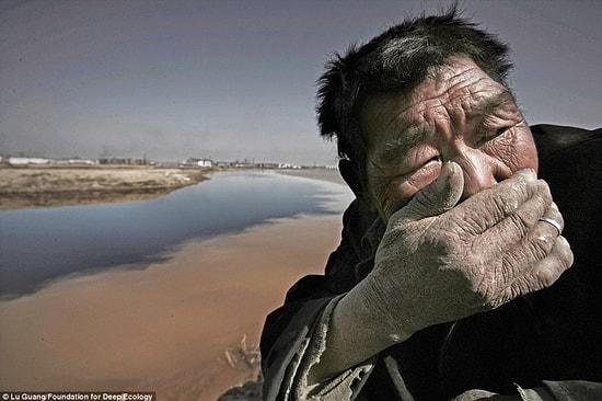 23 Shocking Images Of Human Activity That Prove The End Is Near...