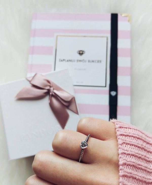 10. Милое сердечко, глядя на которое она будет думать о тебе